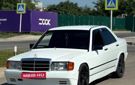 Mercedes-Benz 190 (W201), 1983 год, 340 000 рублей, 26 фотография