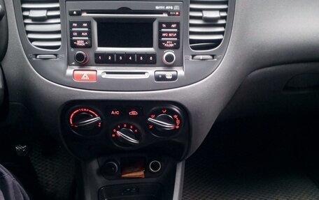 KIA Rio II, 2009 год, 380 000 рублей, 3 фотография