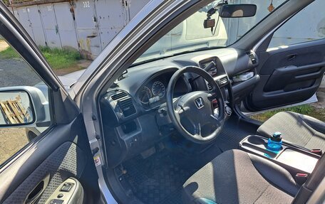 Honda CR-V II рестайлинг, 2002 год, 700 000 рублей, 3 фотография
