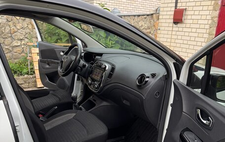 Renault Kaptur I рестайлинг, 2016 год, 1 300 000 рублей, 2 фотография