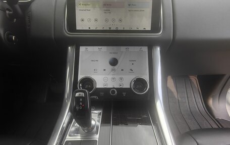 Land Rover Range Rover Sport II, 2020 год, 5 500 000 рублей, 8 фотография