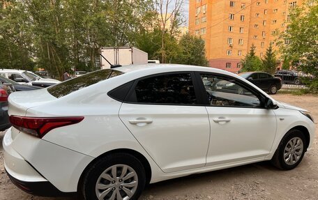 Hyundai Solaris II рестайлинг, 2020 год, 1 450 000 рублей, 2 фотография