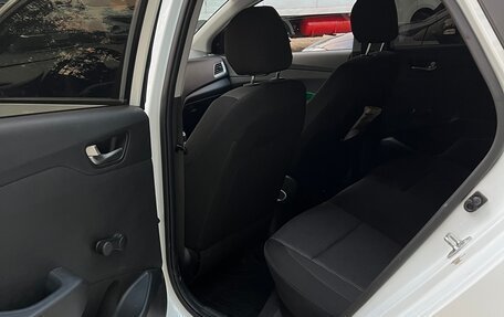 Hyundai Solaris II рестайлинг, 2020 год, 1 450 000 рублей, 6 фотография