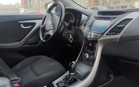 Hyundai Elantra V, 2014 год, 1 010 000 рублей, 5 фотография