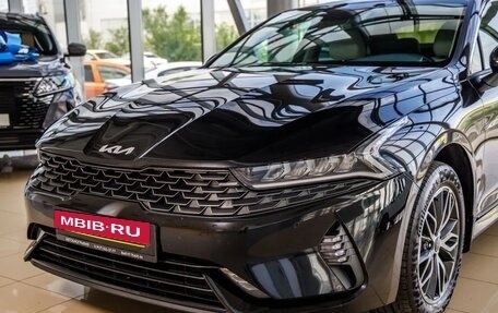 KIA K5, 2021 год, 2 398 000 рублей, 10 фотография
