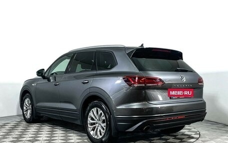 Volkswagen Touareg III, 2019 год, 4 297 000 рублей, 7 фотография