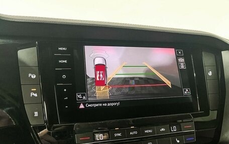 Volkswagen Touareg III, 2019 год, 4 297 000 рублей, 18 фотография
