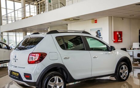 Renault Sandero II рестайлинг, 2019 год, 1 198 000 рублей, 7 фотография