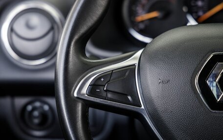 Renault Sandero II рестайлинг, 2019 год, 1 198 000 рублей, 19 фотография