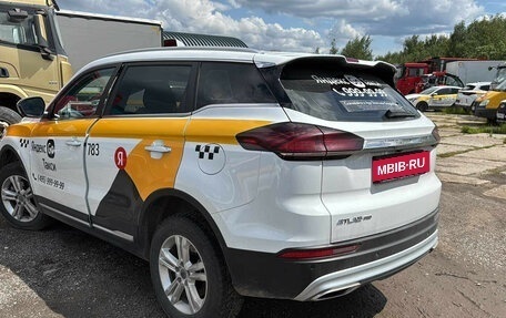 Geely Atlas, 2023 год, 1 655 000 рублей, 5 фотография