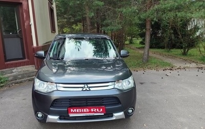 Mitsubishi Outlander III рестайлинг 3, 2014 год, 1 550 000 рублей, 1 фотография