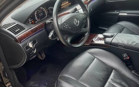 Mercedes-Benz S-Класс, 2011 год, 2 100 000 рублей, 8 фотография