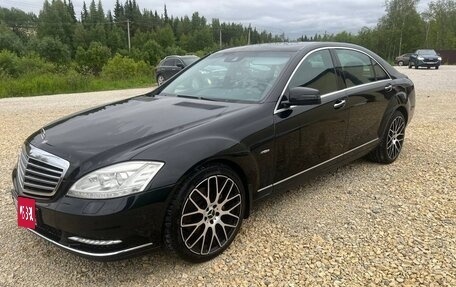 Mercedes-Benz S-Класс, 2011 год, 2 100 000 рублей, 10 фотография