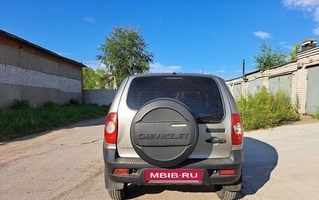 Chevrolet Niva I рестайлинг, 2016 год, 600 000 рублей, 5 фотография
