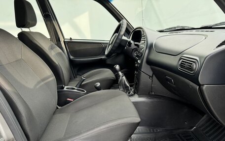 Chevrolet Niva I рестайлинг, 2018 год, 690 000 рублей, 12 фотография