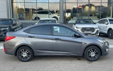Hyundai Solaris II рестайлинг, 2015 год, 900 000 рублей, 6 фотография