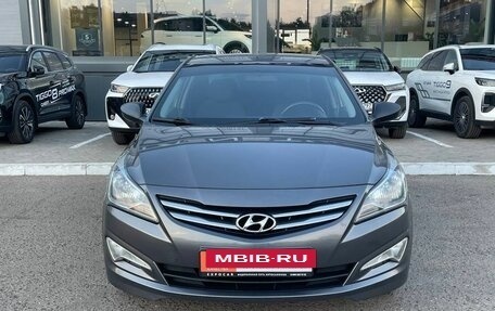 Hyundai Solaris II рестайлинг, 2015 год, 900 000 рублей, 8 фотография