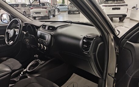 KIA Soul II рестайлинг, 2018 год, 1 600 000 рублей, 15 фотография