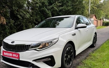 KIA Optima IV, 2019 год, 1 950 000 рублей, 1 фотография