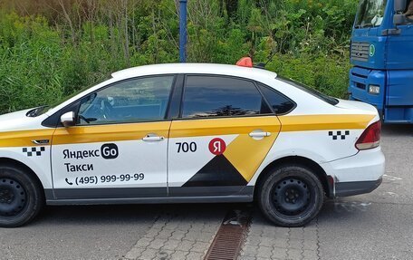 Volkswagen Polo VI (EU Market), 2018 год, 500 000 рублей, 9 фотография