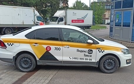 Volkswagen Polo VI (EU Market), 2018 год, 500 000 рублей, 7 фотография