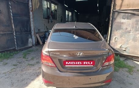 Hyundai Solaris II рестайлинг, 2014 год, 520 000 рублей, 3 фотография