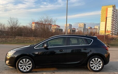 Opel Astra J, 2010 год, 760 000 рублей, 4 фотография