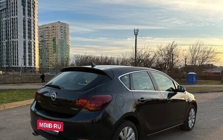 Opel Astra J, 2010 год, 760 000 рублей, 6 фотография