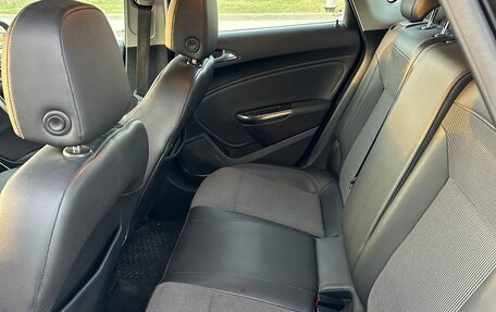 Opel Astra J, 2010 год, 760 000 рублей, 12 фотография