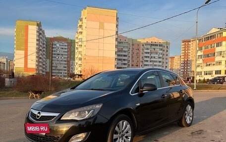 Opel Astra J, 2010 год, 760 000 рублей, 3 фотография