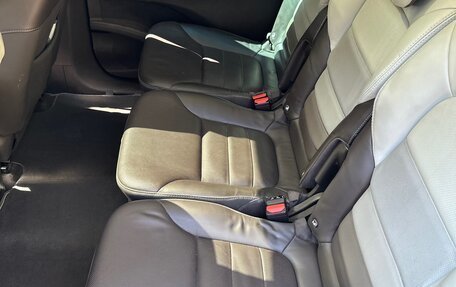 Renault Espace V рестайлинг, 2017 год, 2 050 000 рублей, 9 фотография