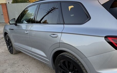 Volkswagen Touareg III, 2019 год, 5 300 000 рублей, 6 фотография