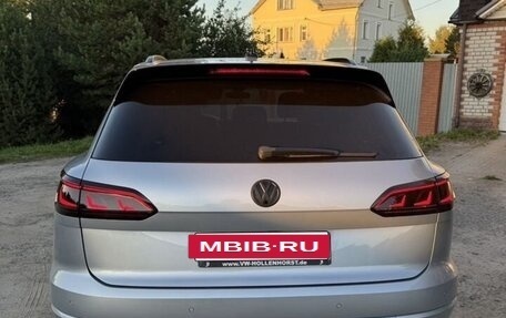 Volkswagen Touareg III, 2019 год, 5 300 000 рублей, 7 фотография