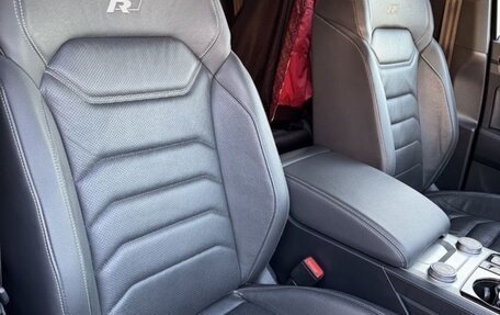 Volkswagen Touareg III, 2019 год, 5 300 000 рублей, 15 фотография