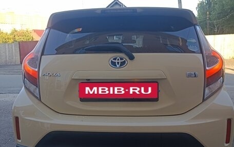 Toyota Aqua I, 2018 год, 1 400 000 рублей, 2 фотография