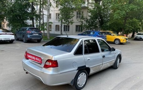 Daewoo Nexia I рестайлинг, 2011 год, 135 000 рублей, 2 фотография