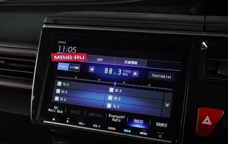 Honda Stepwgn IV, 2017 год, 2 729 000 рублей, 19 фотография