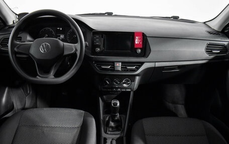 Volkswagen Polo VI (EU Market), 2021 год, 1 200 000 рублей, 14 фотография
