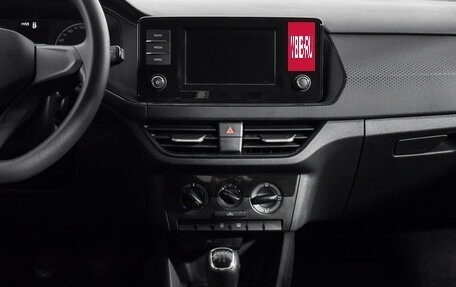 Volkswagen Polo VI (EU Market), 2021 год, 1 200 000 рублей, 13 фотография