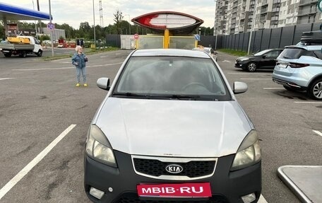 KIA Rio II, 2010 год, 450 000 рублей, 1 фотография