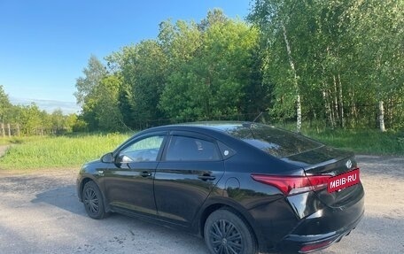 Hyundai Solaris II рестайлинг, 2021 год, 1 350 000 рублей, 6 фотография