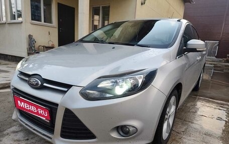 Ford Focus III, 2012 год, 850 000 рублей, 2 фотография