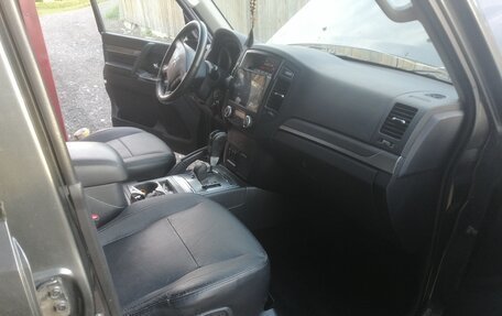 Mitsubishi Pajero IV, 2012 год, 1 750 000 рублей, 15 фотография
