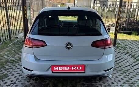 Volkswagen Golf GTI VII, 2019 год, 3 000 000 рублей, 9 фотография