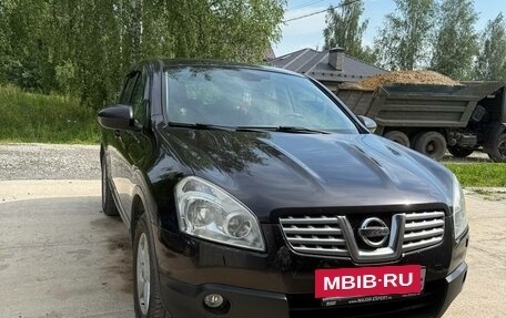 Nissan Qashqai, 2009 год, 845 000 рублей, 2 фотография