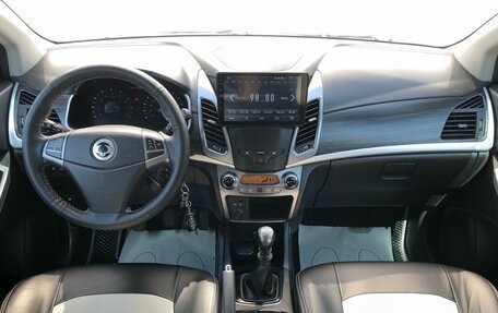 SsangYong Actyon II рестайлинг, 2014 год, 1 040 000 рублей, 10 фотография