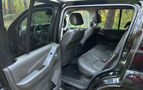 Nissan Pathfinder, 2012 год, 1 750 000 рублей, 11 фотография