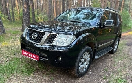 Nissan Pathfinder, 2012 год, 1 750 000 рублей, 15 фотография