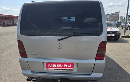 Mercedes-Benz V-Класс, 2001 год, 990 000 рублей, 3 фотография