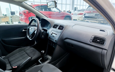 Volkswagen Polo VI (EU Market), 2019 год, 880 000 рублей, 11 фотография